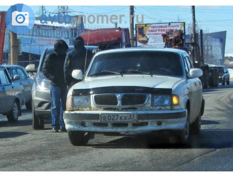 е027кх37, GAZ 3110 Волга