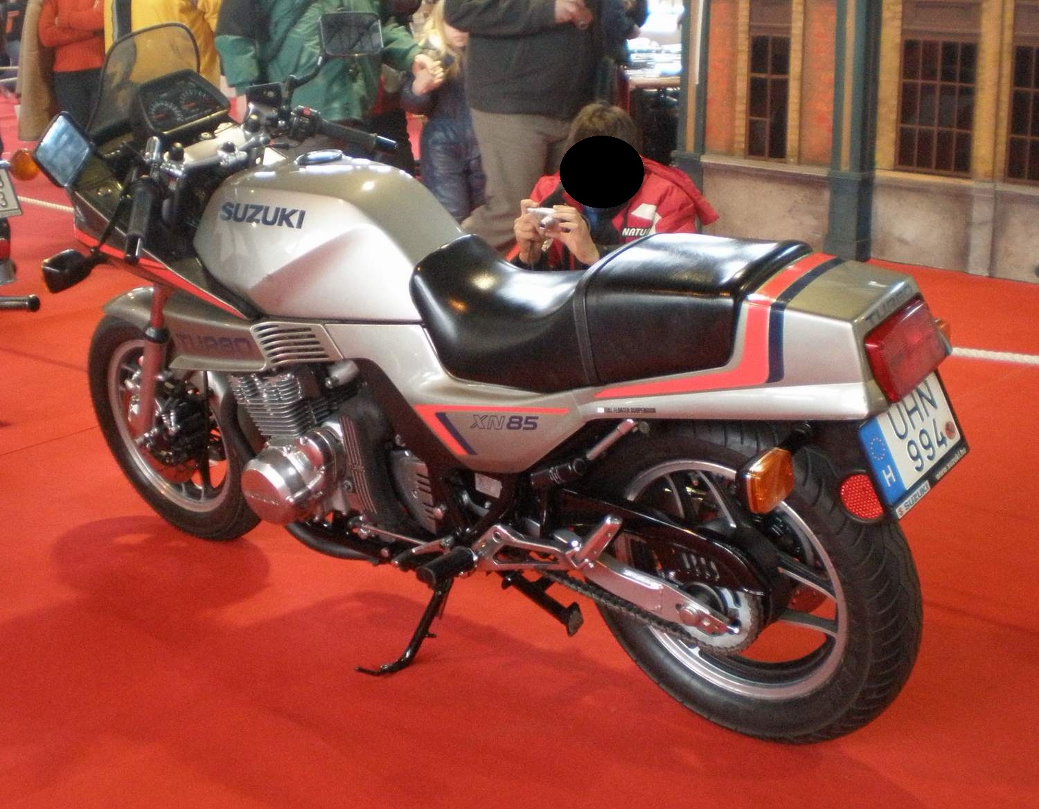 UHN-994, Suzuki XN85 