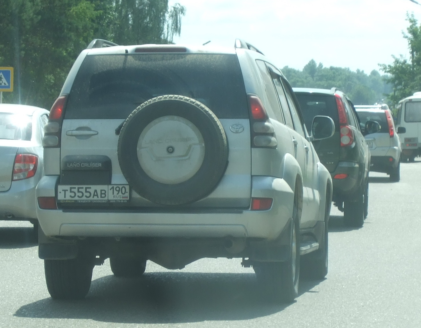 т 555 ав 190, Toyota Land Cruiser Prado 3rd gen 5-door SUV (J120), 2002–2009