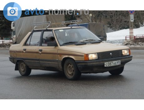 с087ае69, Renault 9