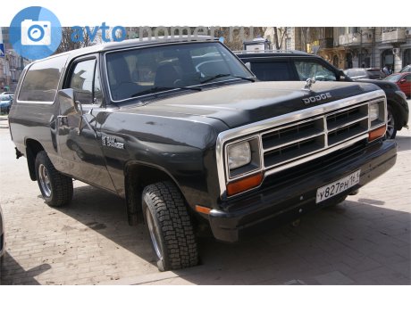 у827рн161, Dodge Ramcharger