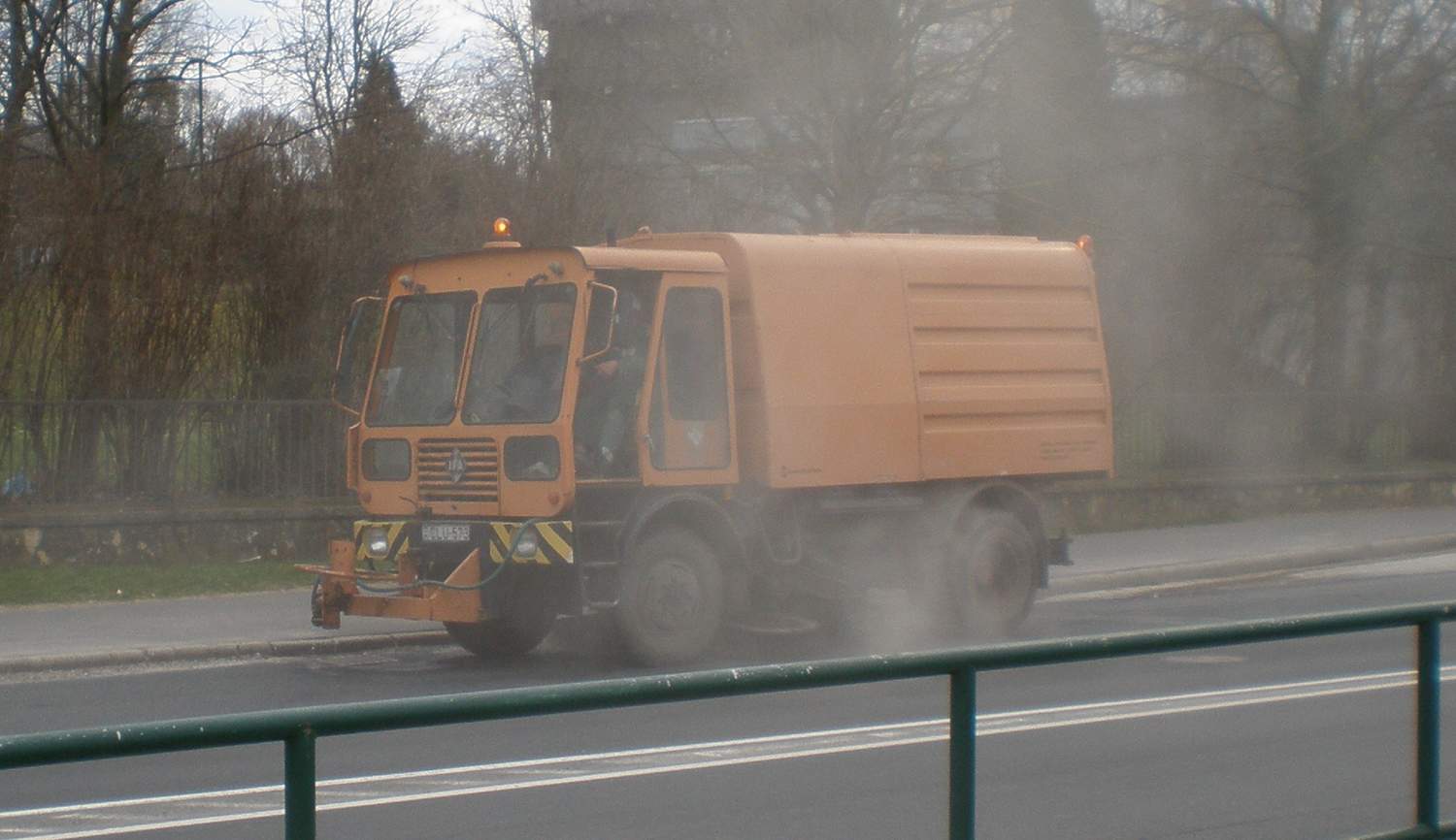 CLU-573, IFA KM 2301 