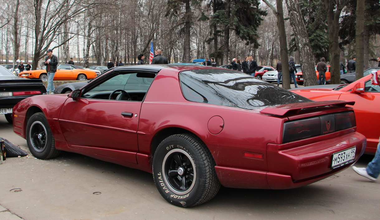 м 593 хн 99, Pontiac Firebird 3rd gen Coupé (FW2/87; F-body), facelift, 1990–1992