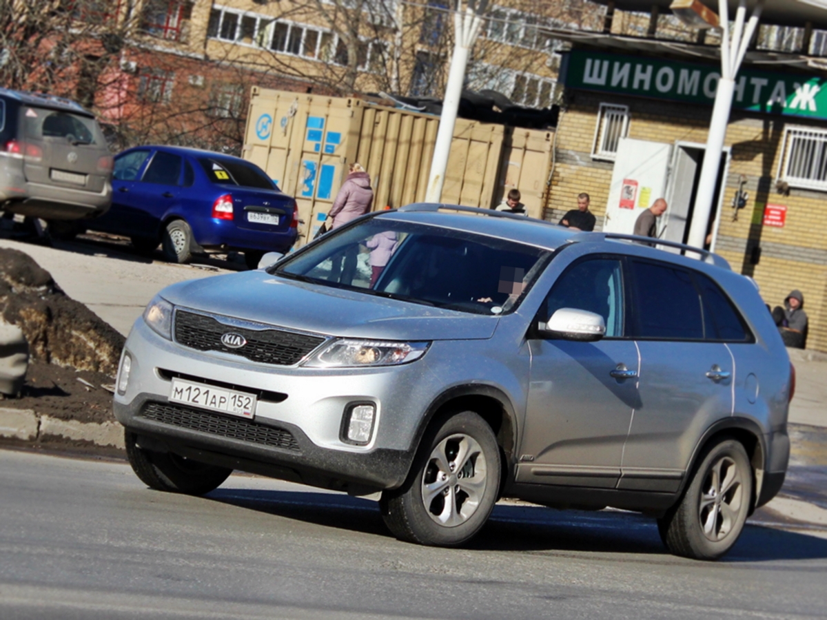 м 121 ар 152, Kia Sorento 