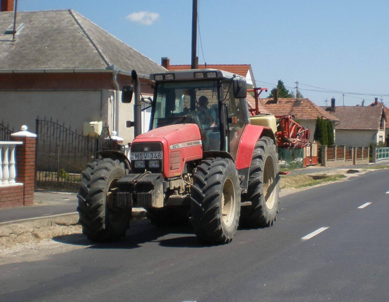 HSV-348, Massey Ferguson 6000-Series 