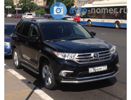 о764мр77, Toyota Highlander