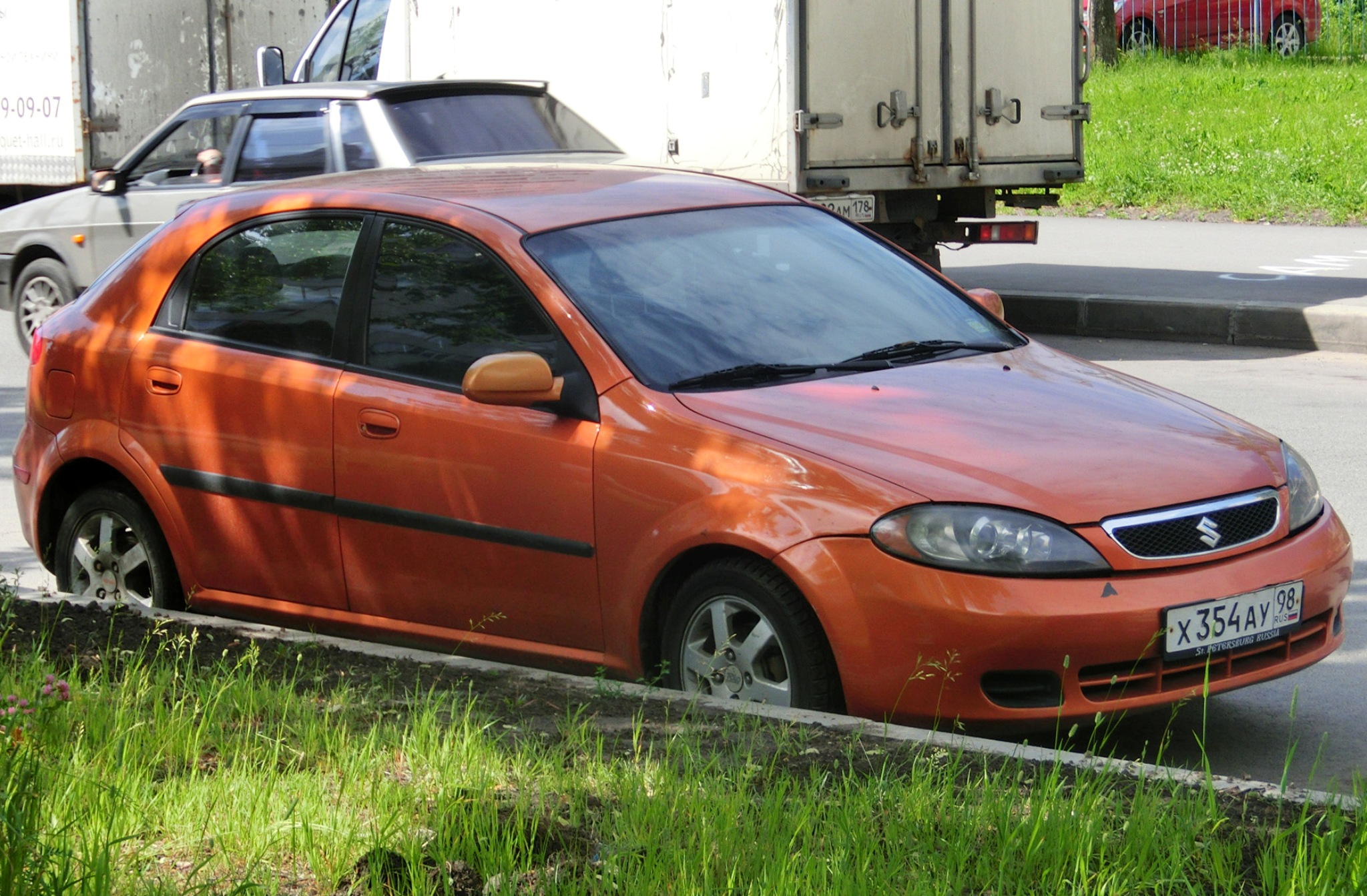 х 354 ау 98, Suzuki Reno 1st gen (J200; NA-market), 2004–2008