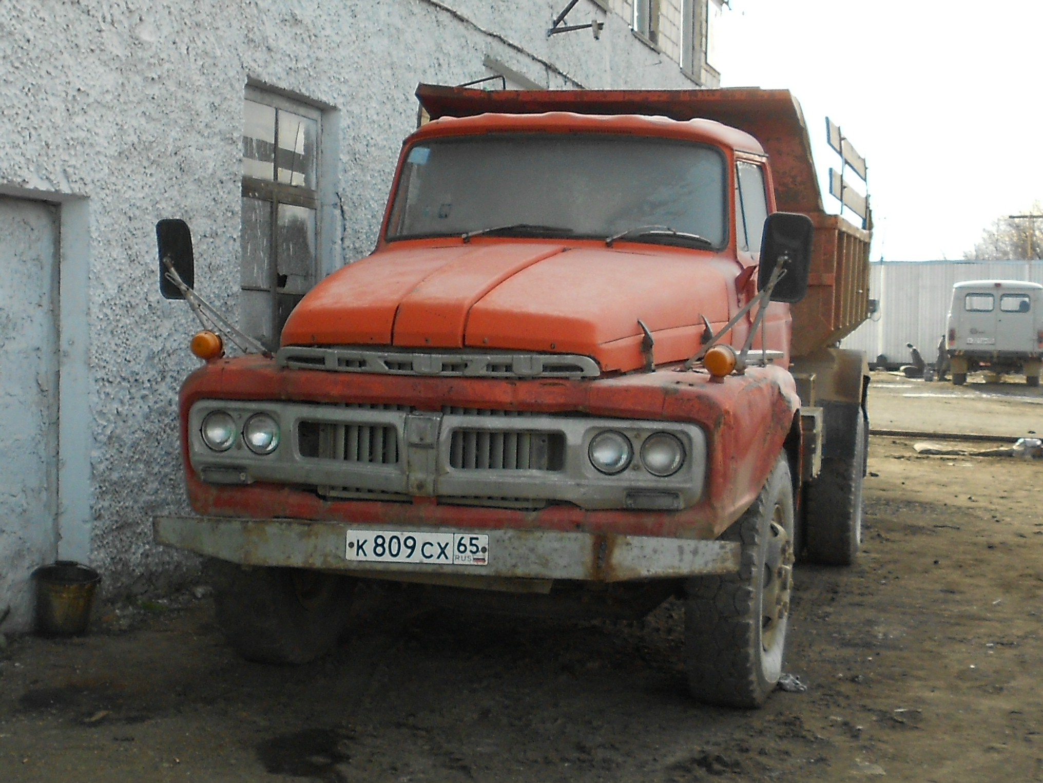 Isuzu td50