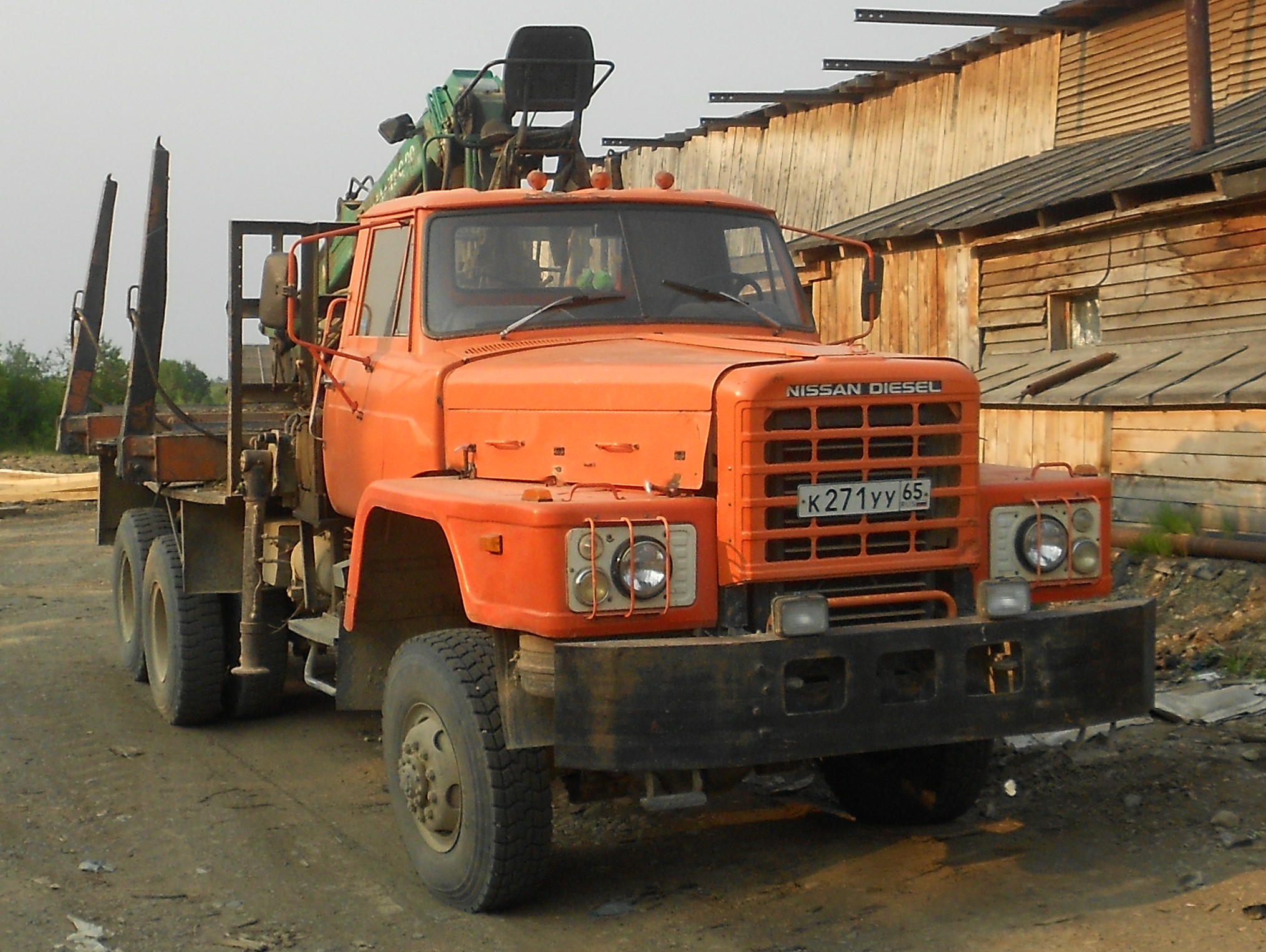 к 271 уу 65, Nissan Diesel UZA520 