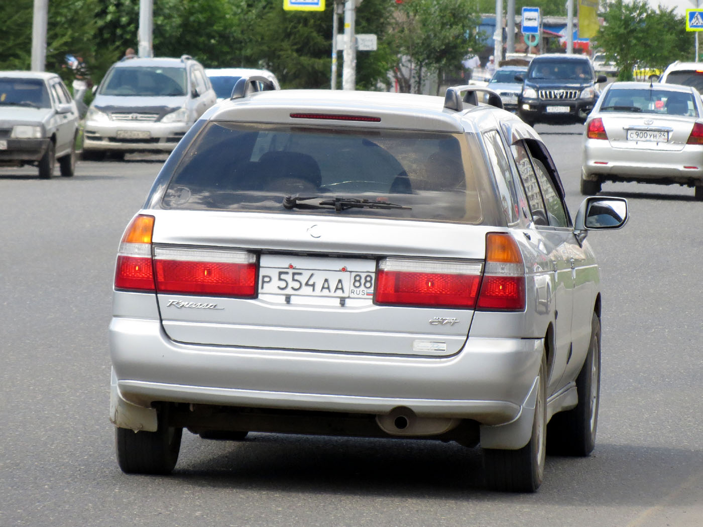 р 554 аа 88, Nissan R'nessa 1st gen (N30), 1997–2001