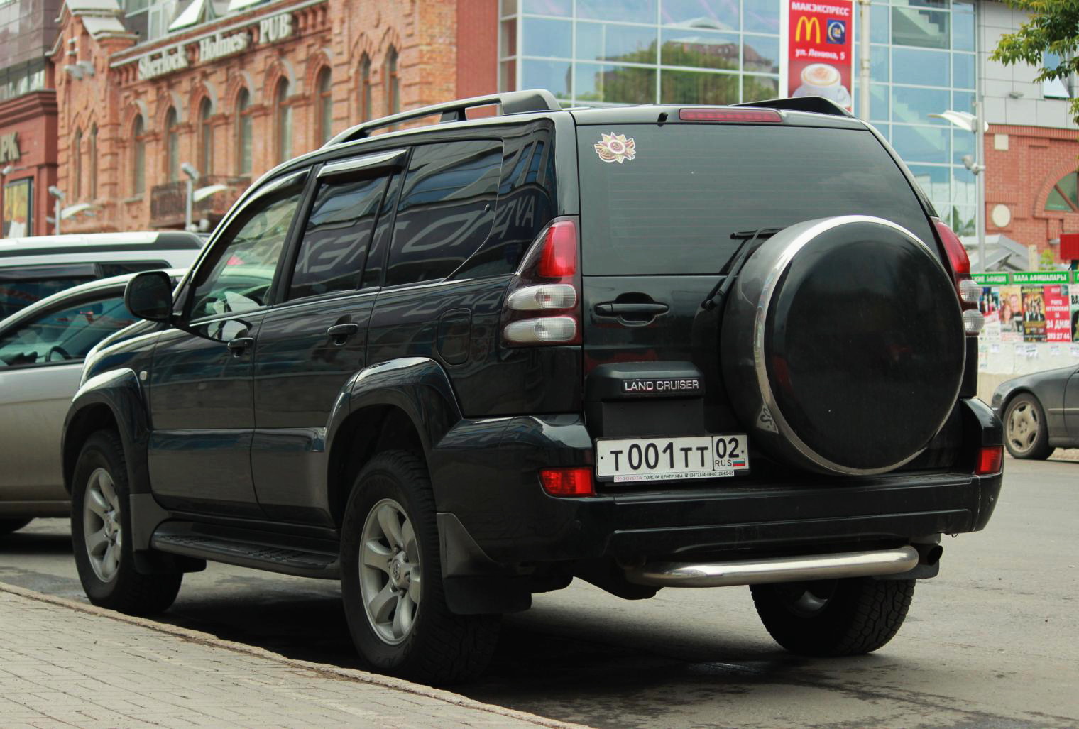 т 001 тт 02, Toyota Land Cruiser Prado 3rd gen 5-door SUV (J120), 2002–2009