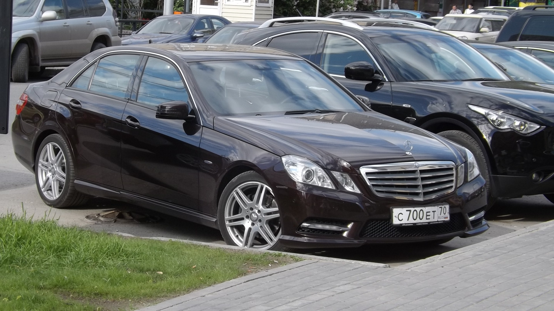 с 700 ет 70, Mercedes-Benz E-Klasse 4th gen Sedan (W212), 2009­–2013