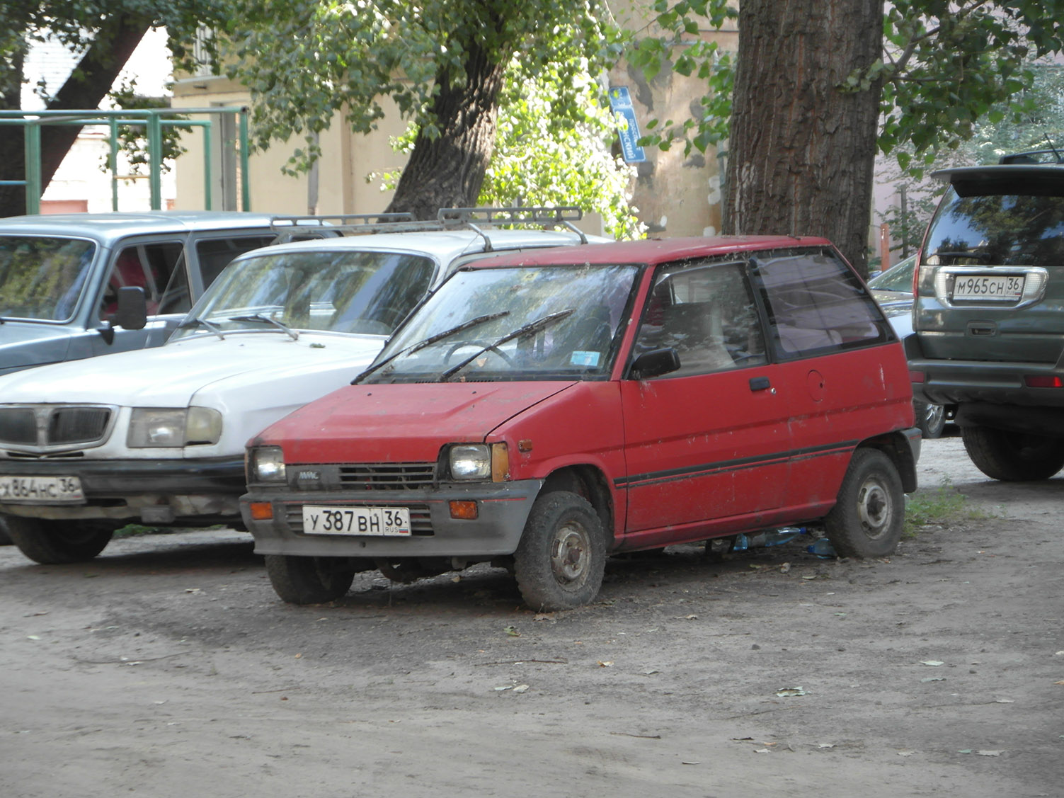 у 387 вн 36, Mitsubishi Minica 5th gen 3-door Hatch (H11A), 1984–1989