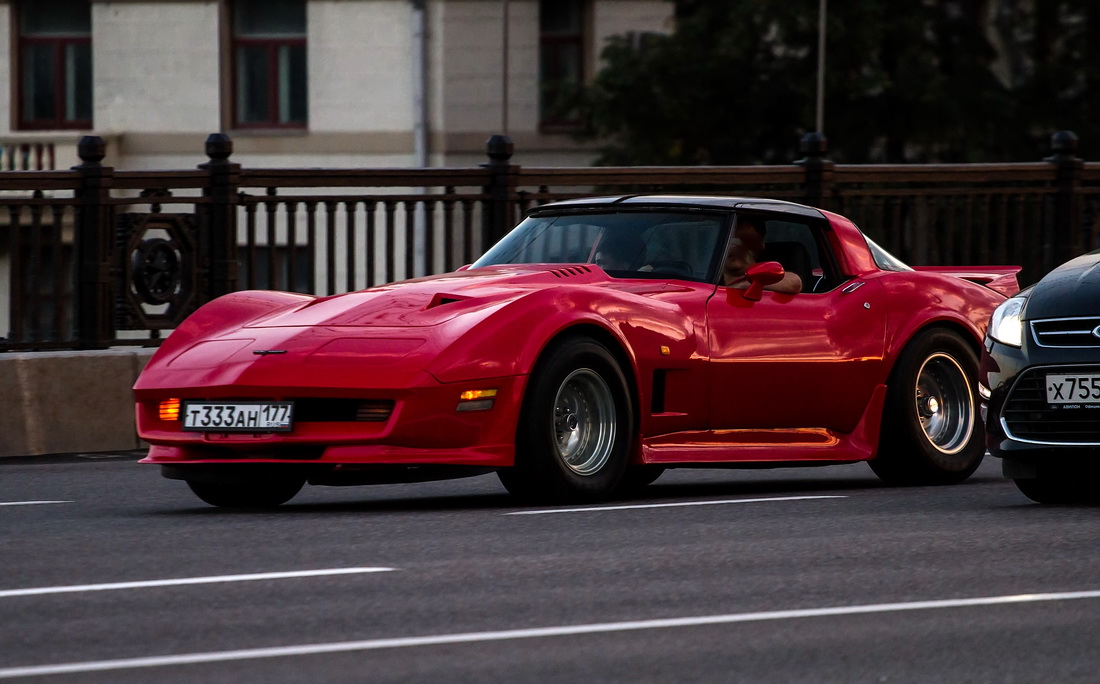 т 333 ан 177, Chevrolet Corvette 3rd gen Coupé (C3; 1YZ/1YY), 3rd facelift, 1979–1982