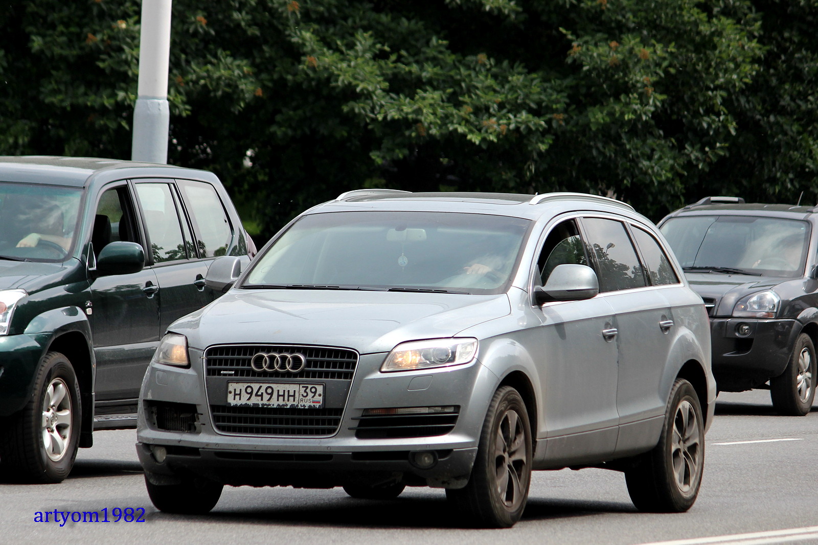 н 949 нн 39, Audi Q7 1st gen (4LB), 2005–2009