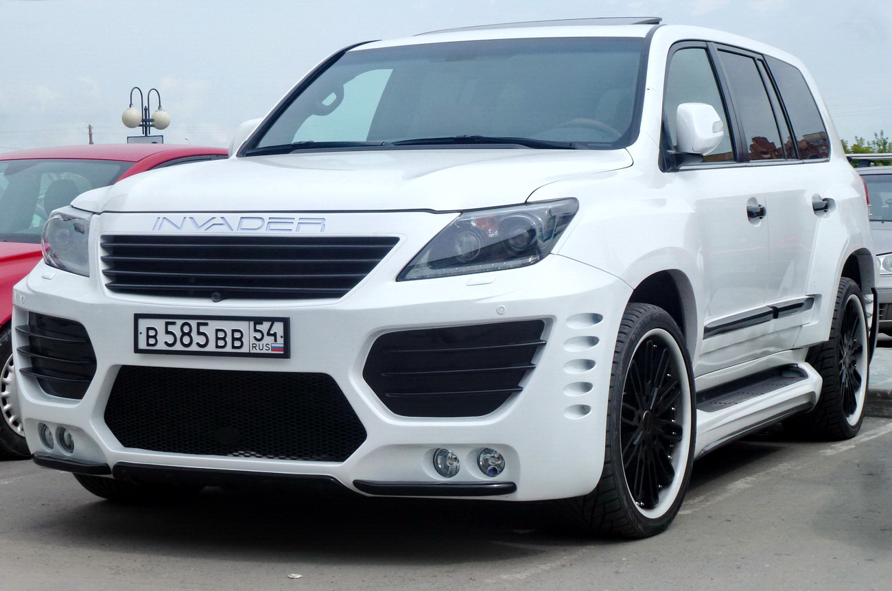 в 585 вв 54, Lexus LX 3rd gen (J200), 2007–2012