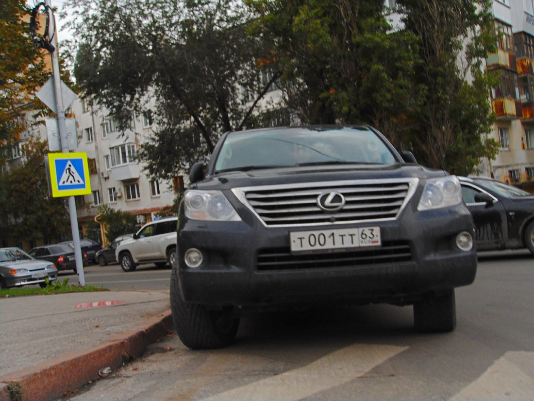 т 001 тт 63, Lexus LX 