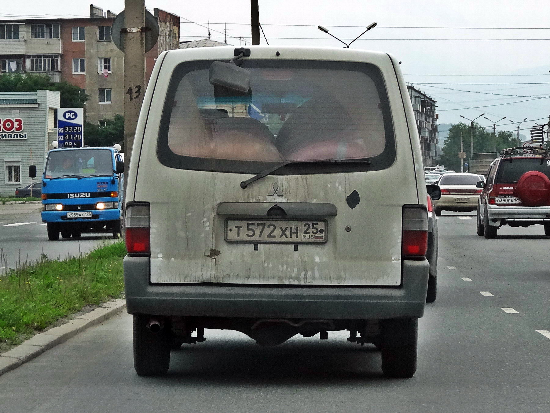 т 572 хн 25, Mitsubishi Delica 