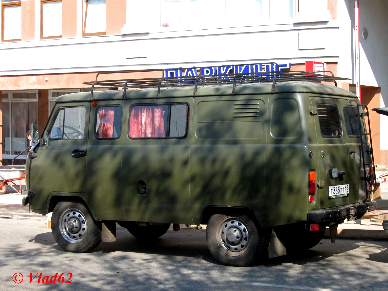 т 365 тт 62, UAZ 452 3909 Combi Van, 1996–