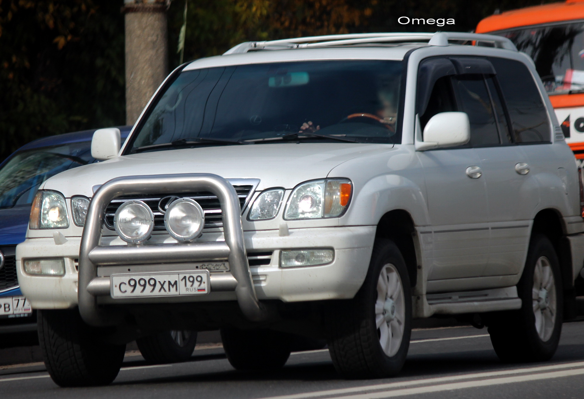 с 999 хм 199, Lexus LX 