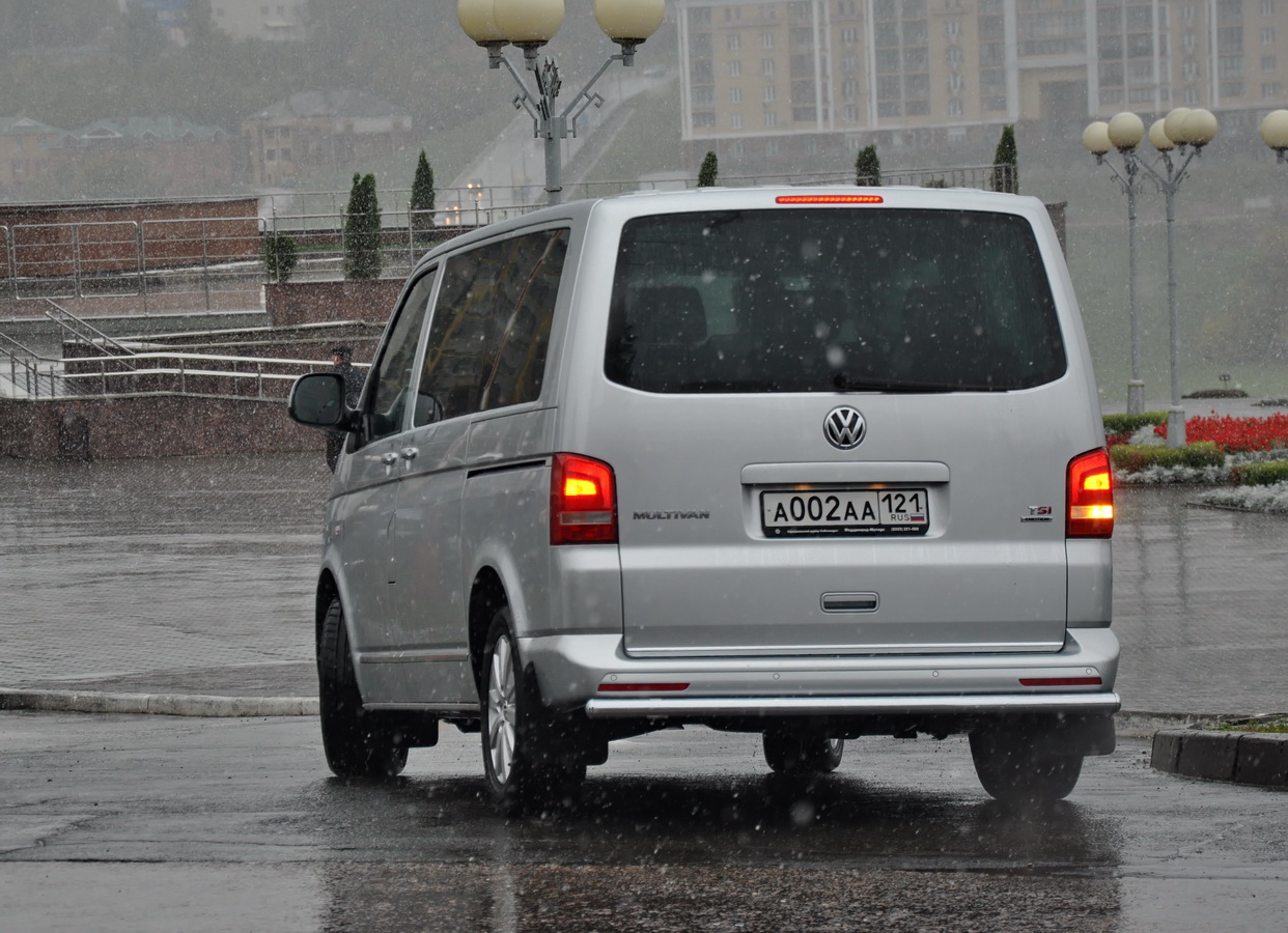 а 002 аа 121, Volkswagen Multivan 