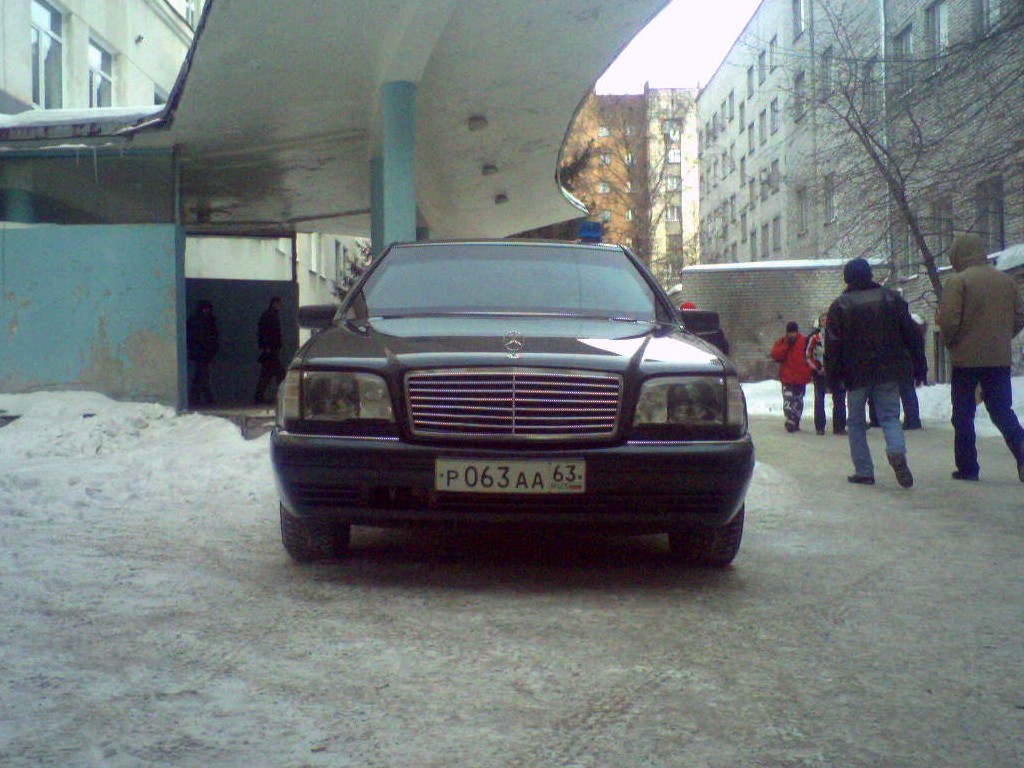 р 063 аа 63, Mercedes-Benz S-Klasse 5th gen Sedan (W140/V140), 1991–1998