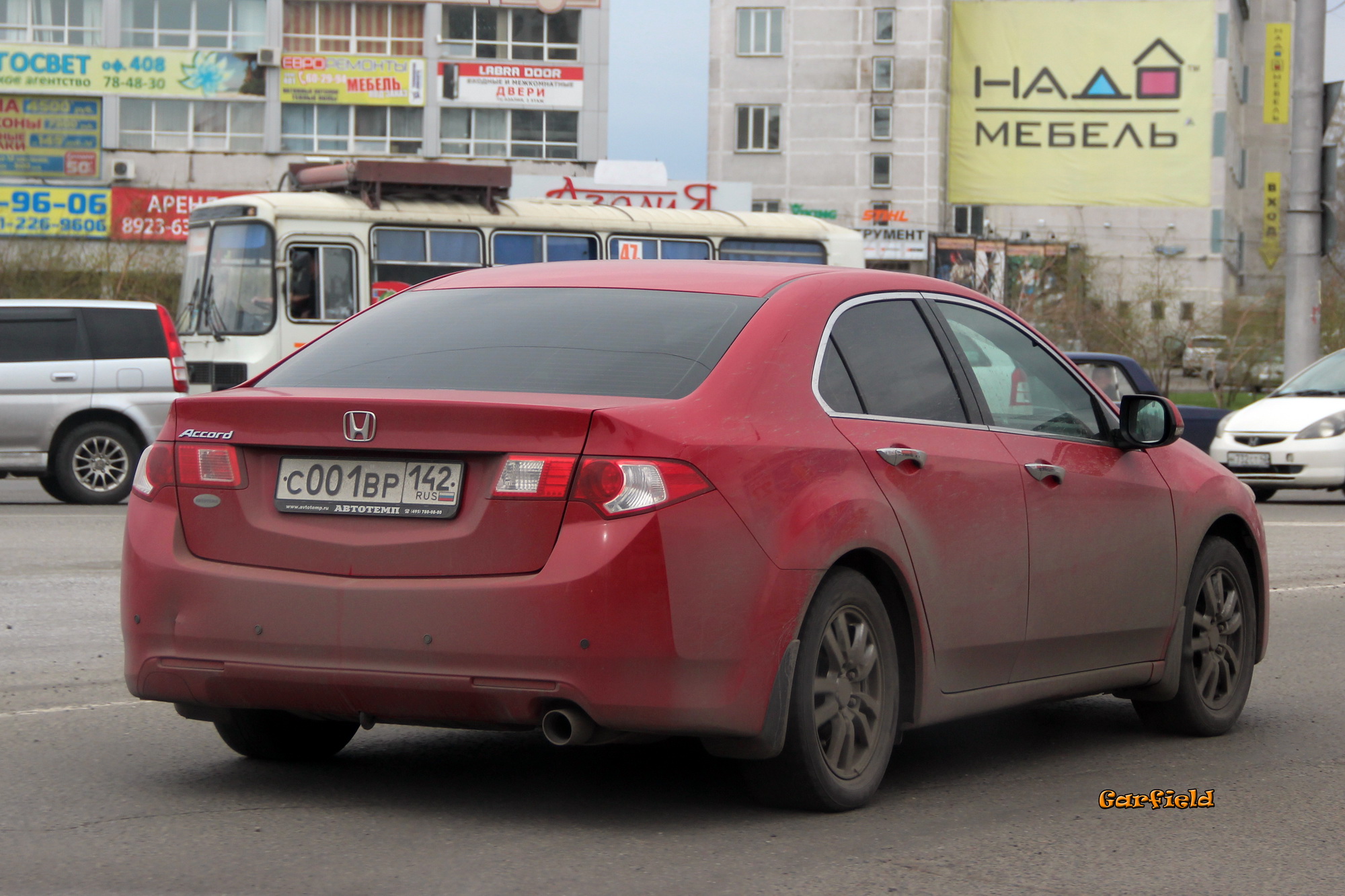 с 001 вр 142, Honda Accord 
