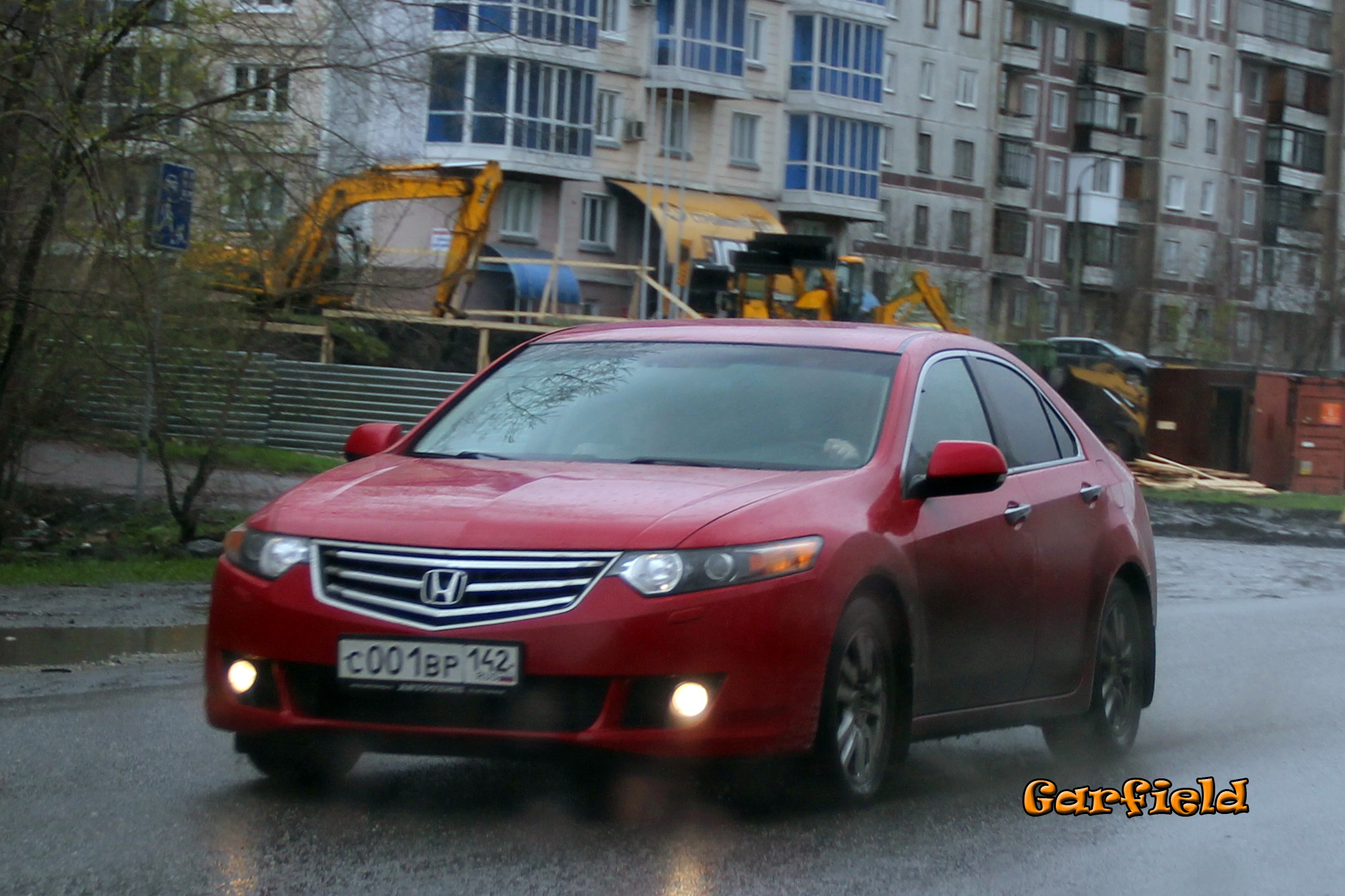 с 001 вр 142, Honda Accord 