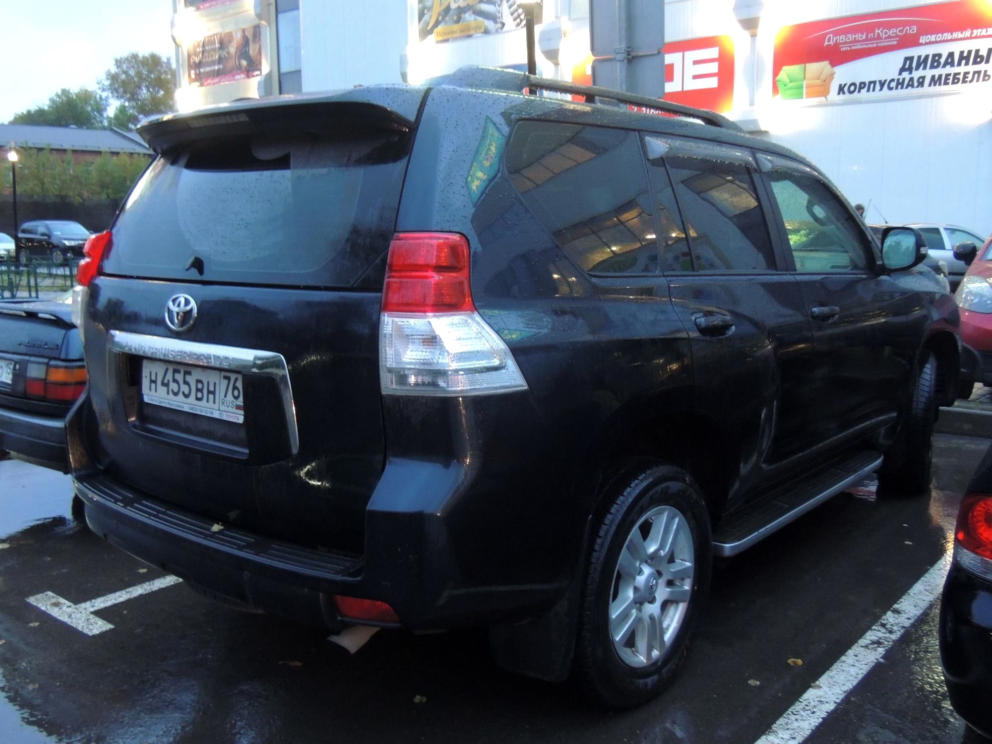 н 455 вн 76, Toyota Land Cruiser Prado 4th gen 5-door SUV (J150), 2009–2013