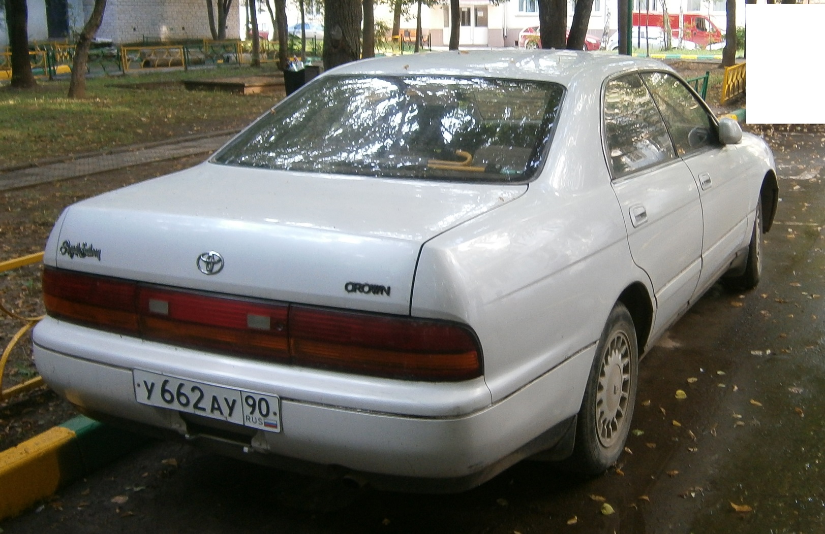 у 662 ау 90, Toyota Crown 9th gen (S140), 1991–1995