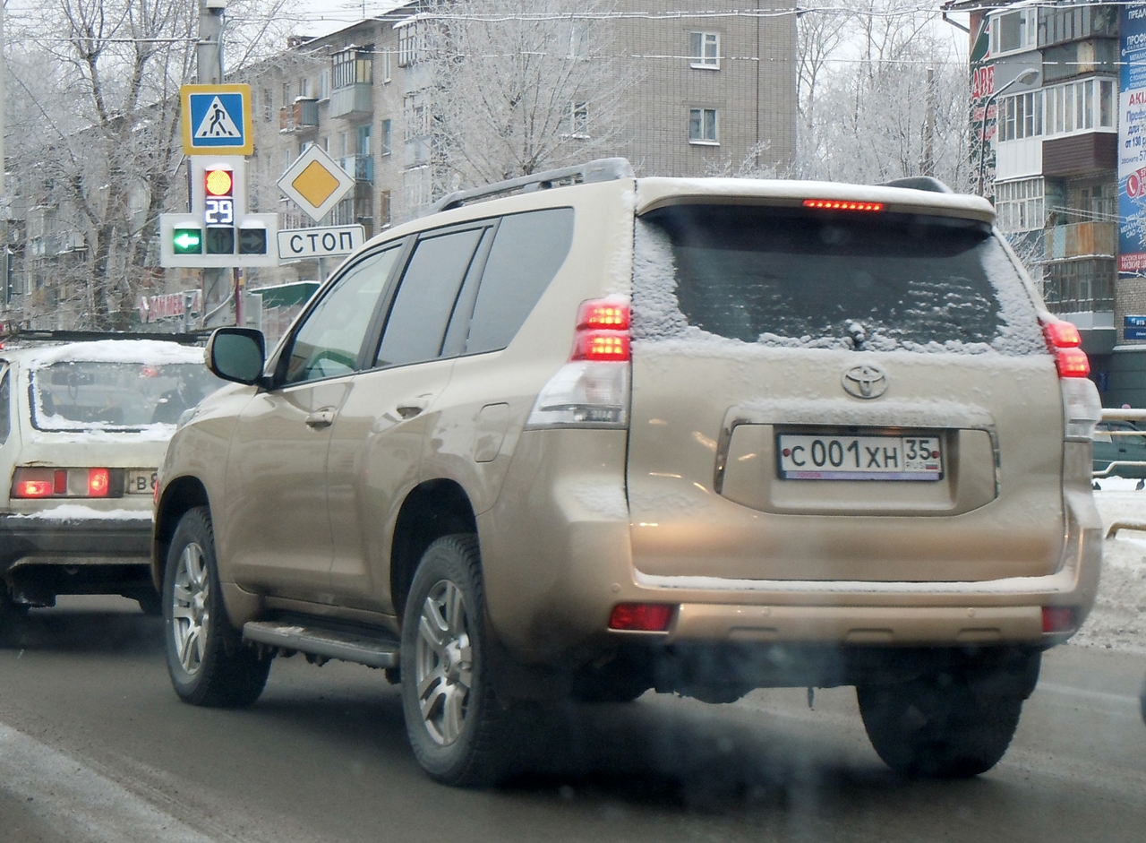 с 001 хн 35, Toyota Land Cruiser Prado 4th gen 5-door SUV (J150), 2009–2013