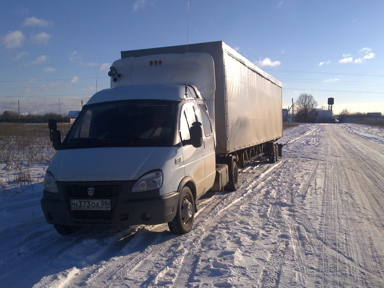 Газель тягач. Газель 33023 седельный тягач. Газель полуприцеп 373. ГАЗ 33023 Дальнобой с прицепом. Газель НН фура.