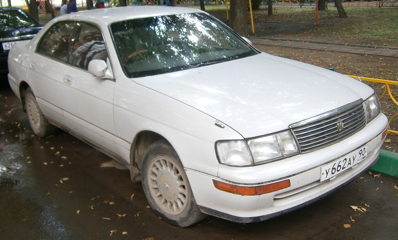 у 662 ау 90, Toyota Crown 9th gen (S140), 1991–1995