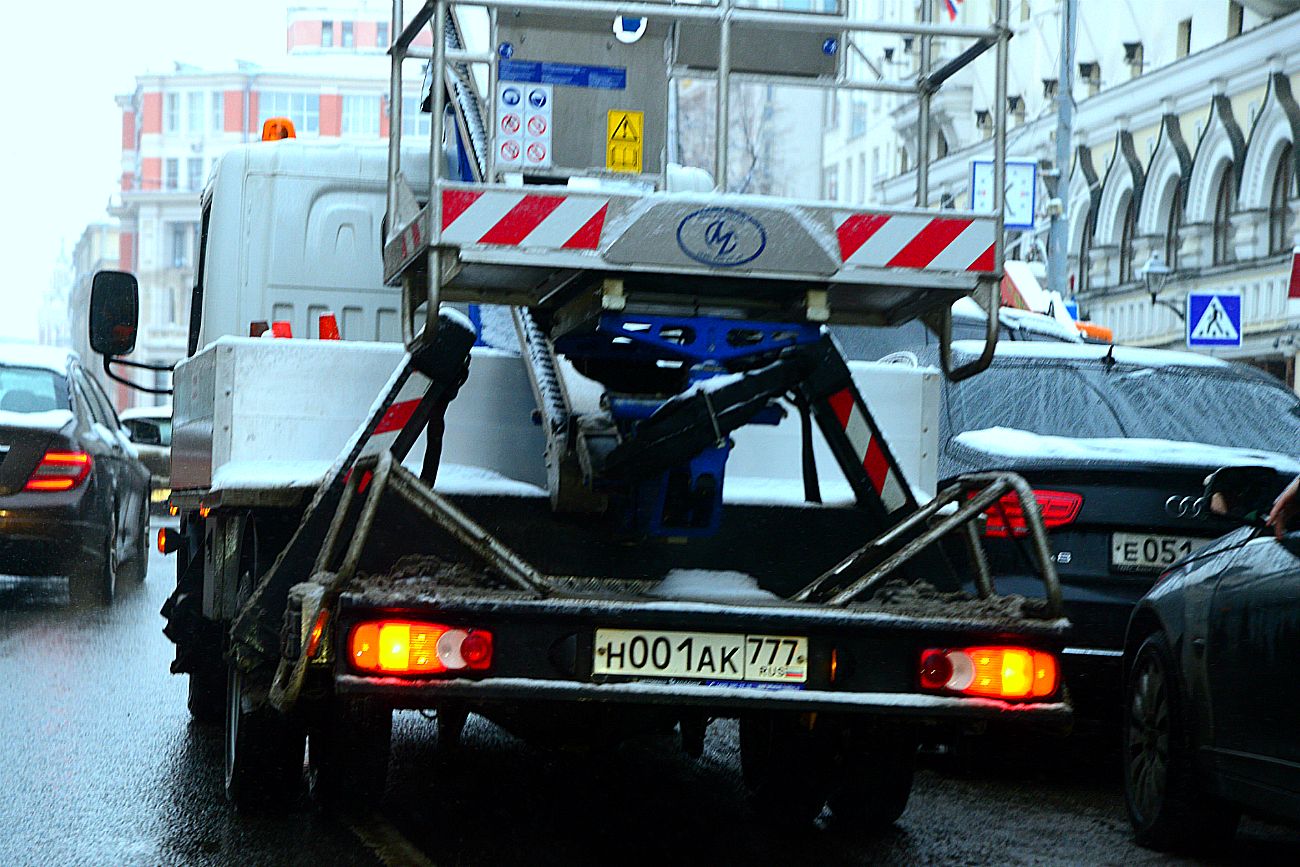 н 001 ак 777, Nissan Cabstar 