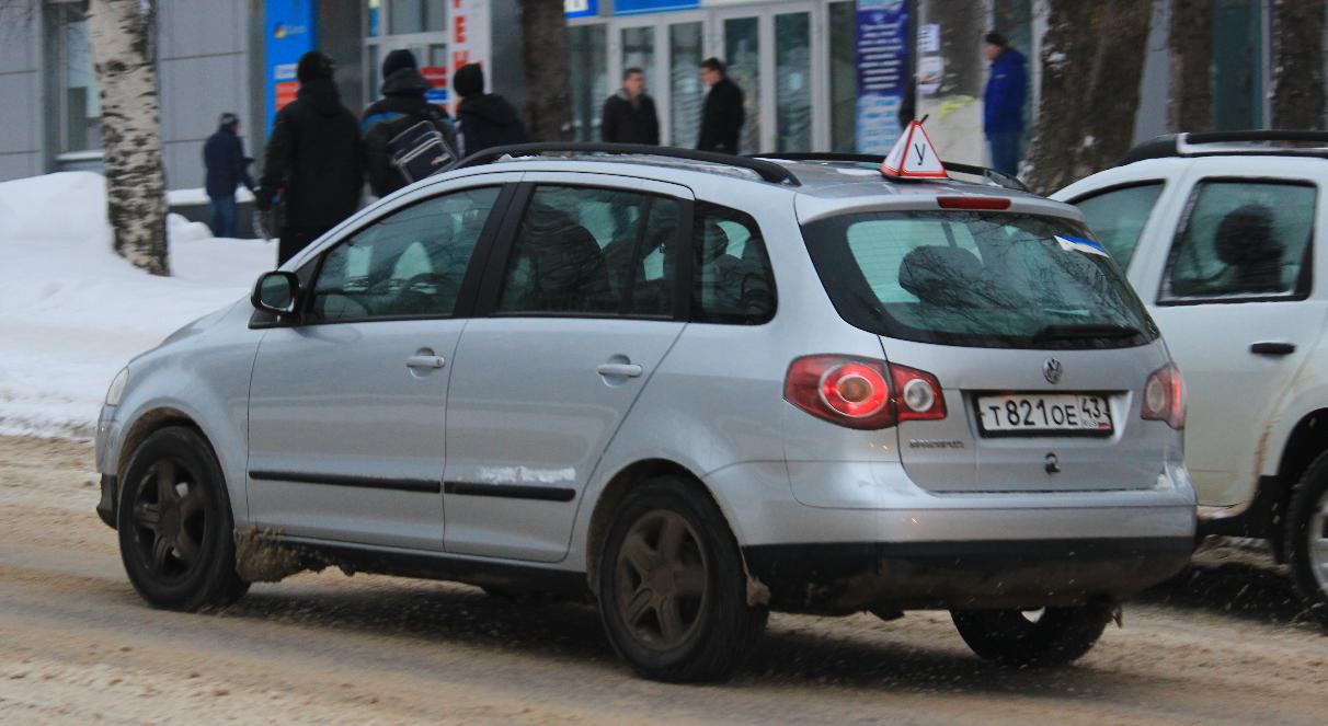 т 821 ое 43, Volkswagen SpaceFox 1st gen (5Z; LATAM-market), 2006–2010