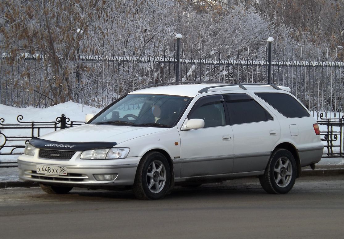 х 448 хх 38, Toyota Camry Gracia Wagon (XV20W), 1996–2001