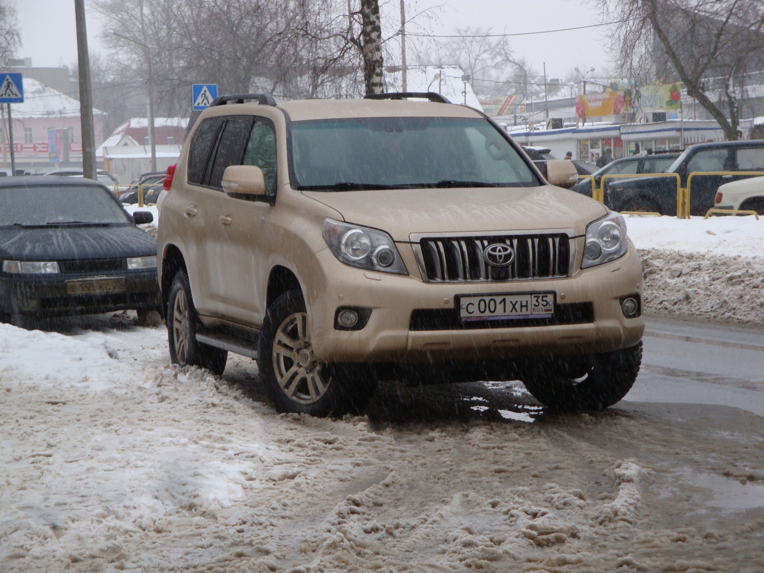 с 001 хн 35, Toyota Land Cruiser Prado 4th gen 5-door SUV (J150), 1st facelift, 2013–2017