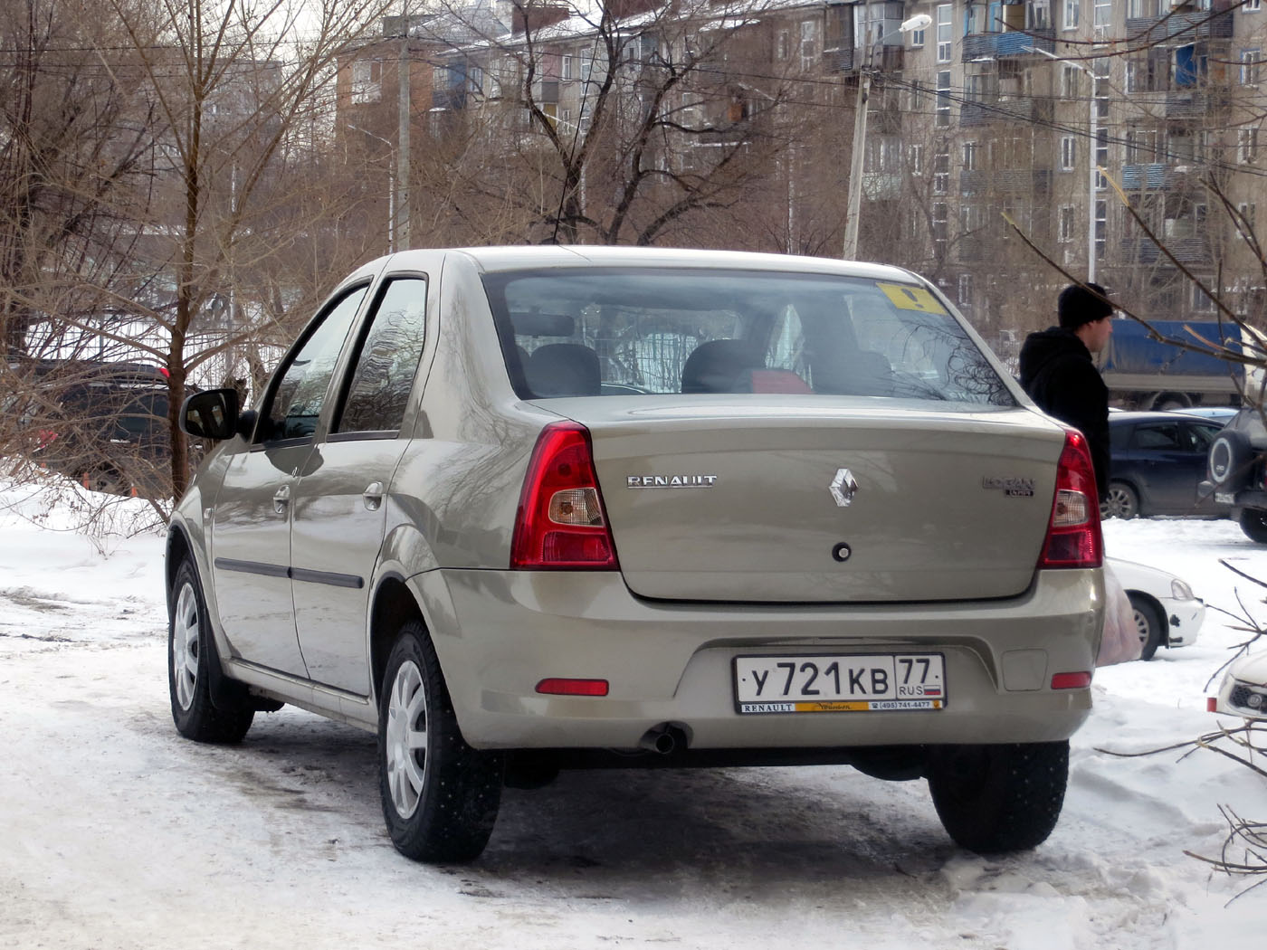у 721 кв 77, Renault Logan 