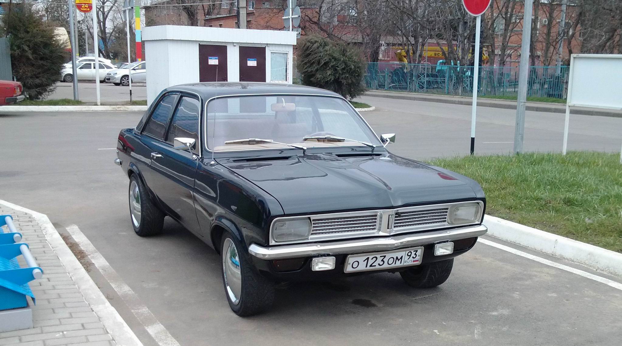 о 123 ом 93, Vauxhall Viva 2-door Sedan (HC), 1970–1979