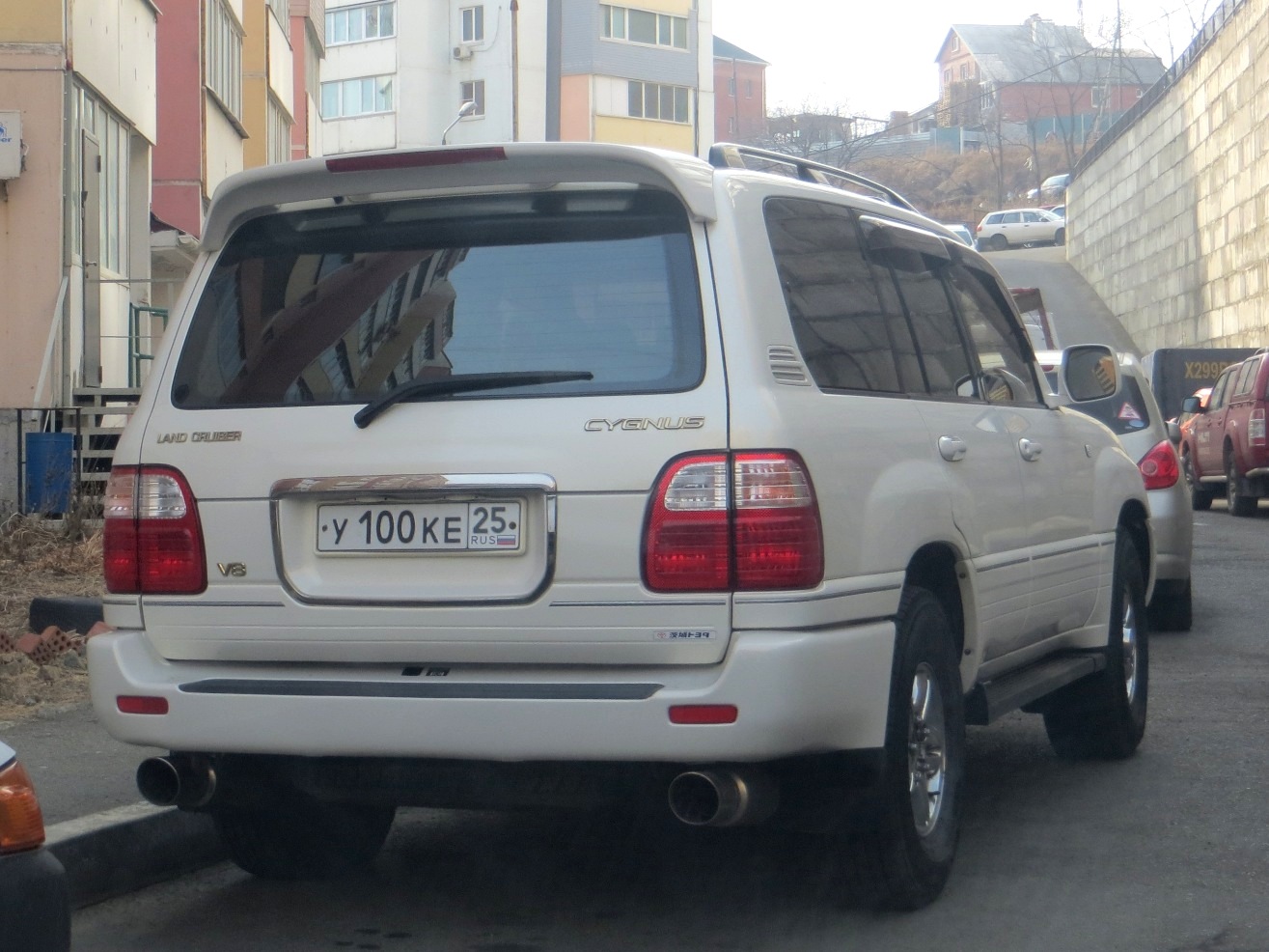 у 100 ке 25, Toyota Land Cruiser Cygnus 100 (J100; JP-market), 1998–2007