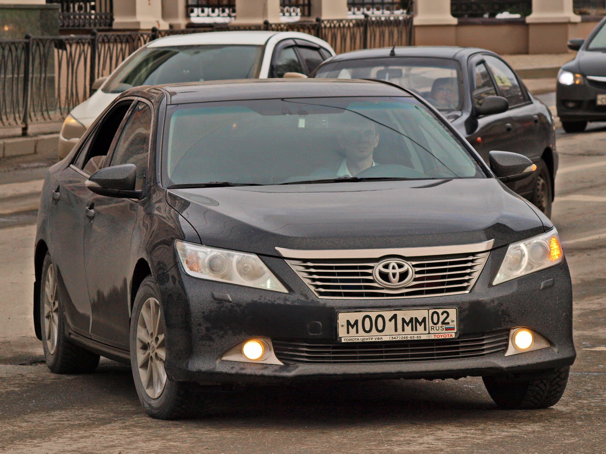 Машина тойота номер машина. Toyota Camry АМР. Тойота Камри номер 050. Тойота Камри с номерами 001. Тойота Камри с номером 100.