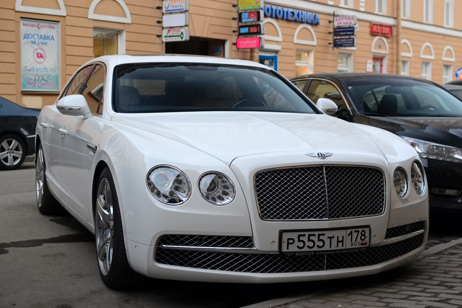 р 555 тн 178, Bentley Flying Spur 2nd gen (D1), 2013–2019