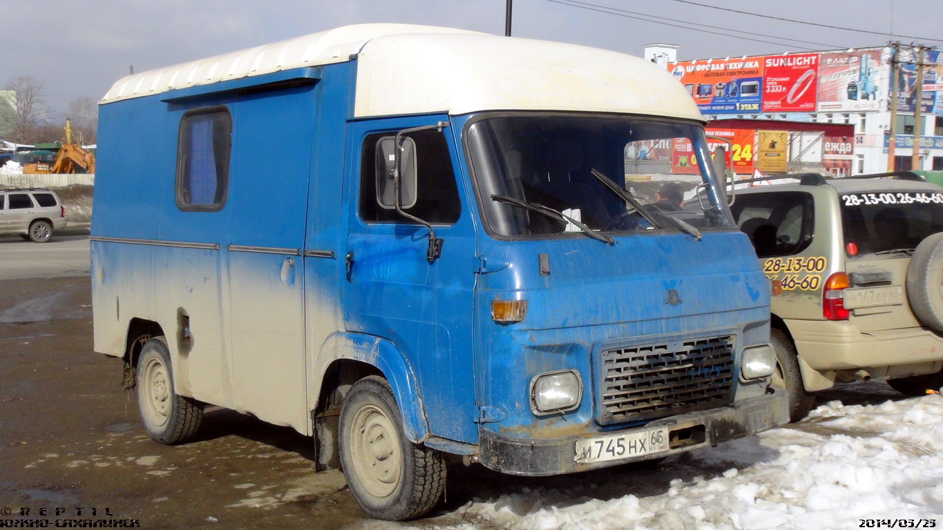 м 745 нх 65, Avia A21 