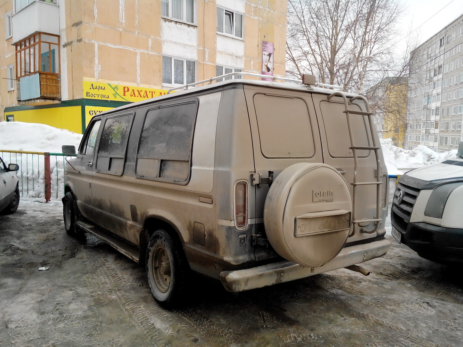 о 173 сс 163, Ford E-Series 