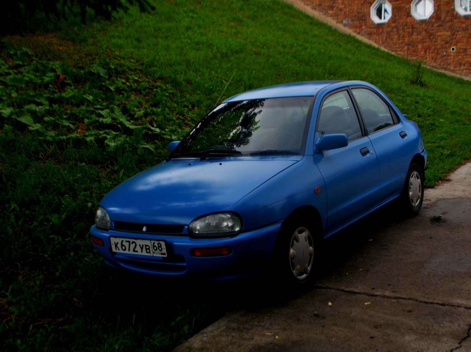 к 672 ув 68, Autozam Revue 