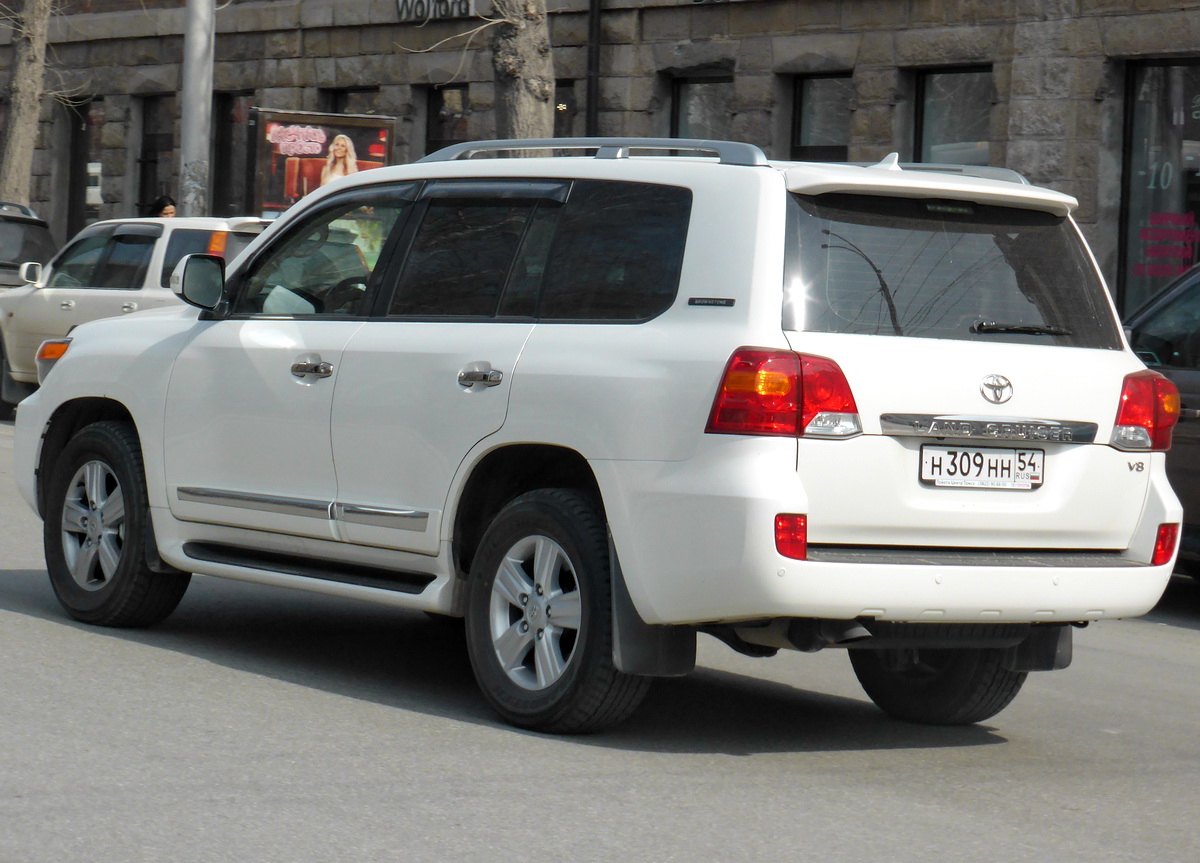 н 309 нн 54, Toyota Land Cruiser 200 (J200), 1st facelift, 2011–2015