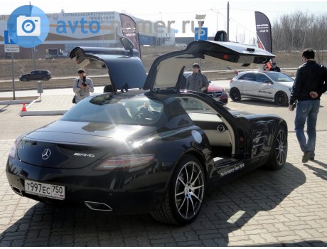 т997ес750, Mercedes-Benz SLS AMG