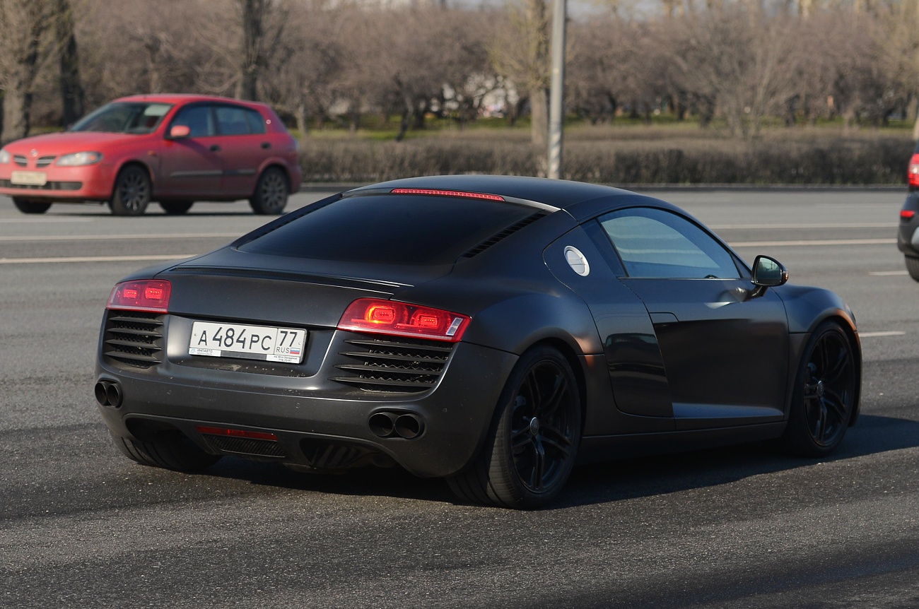 Audi TT r8