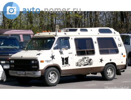 х596кв77, Chevrolet Chevy Van