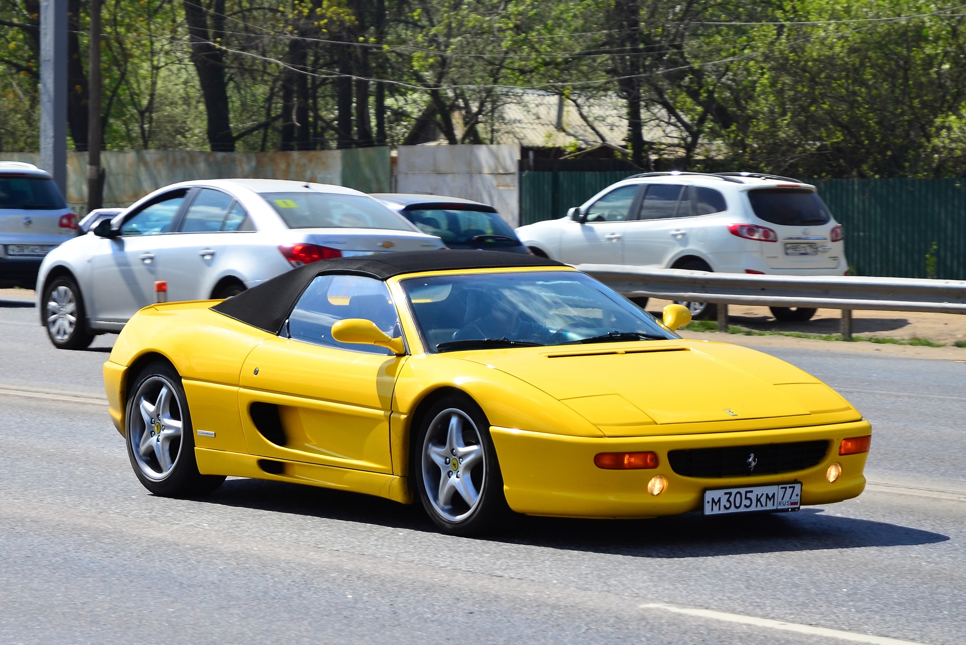 м 305 км 77, Ferrari F355 1st gen Spider (F129), 1995–2000